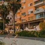 Kote\'S Home Beachside Apartment 22