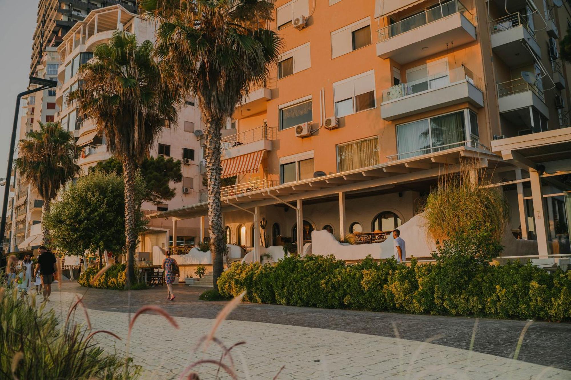 Kote'S Home Beachside Apartment 22 Apartament Durrës